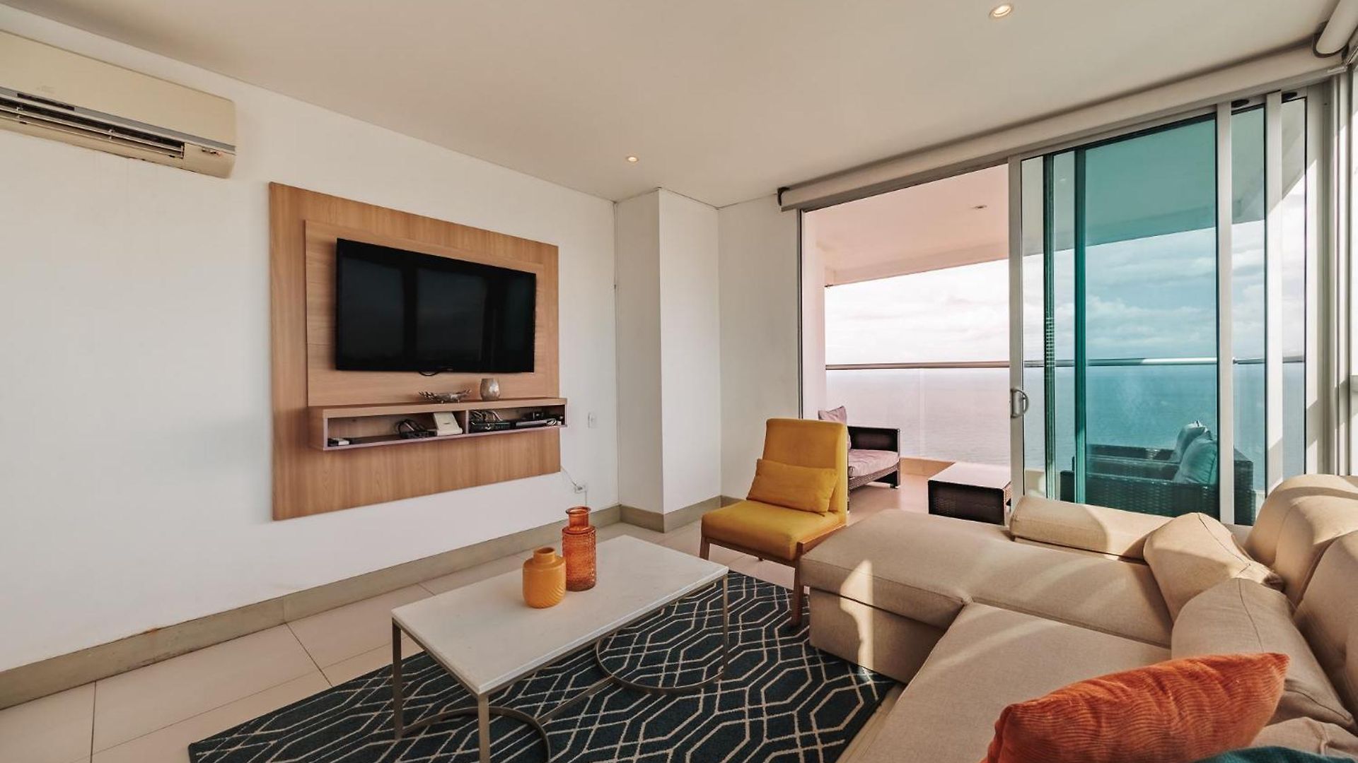 Palmetto By Mome * Cartagena